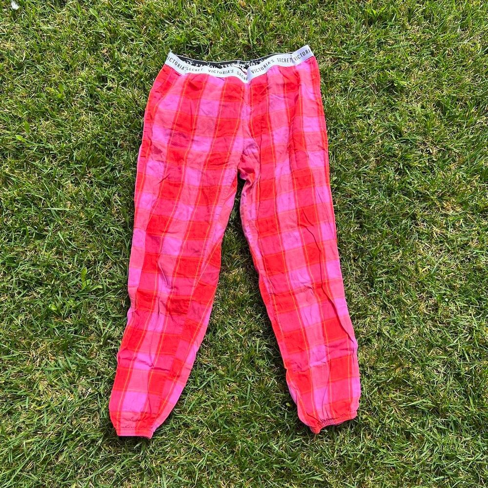 Victoria secret plaid pajamas women’s size Small banded